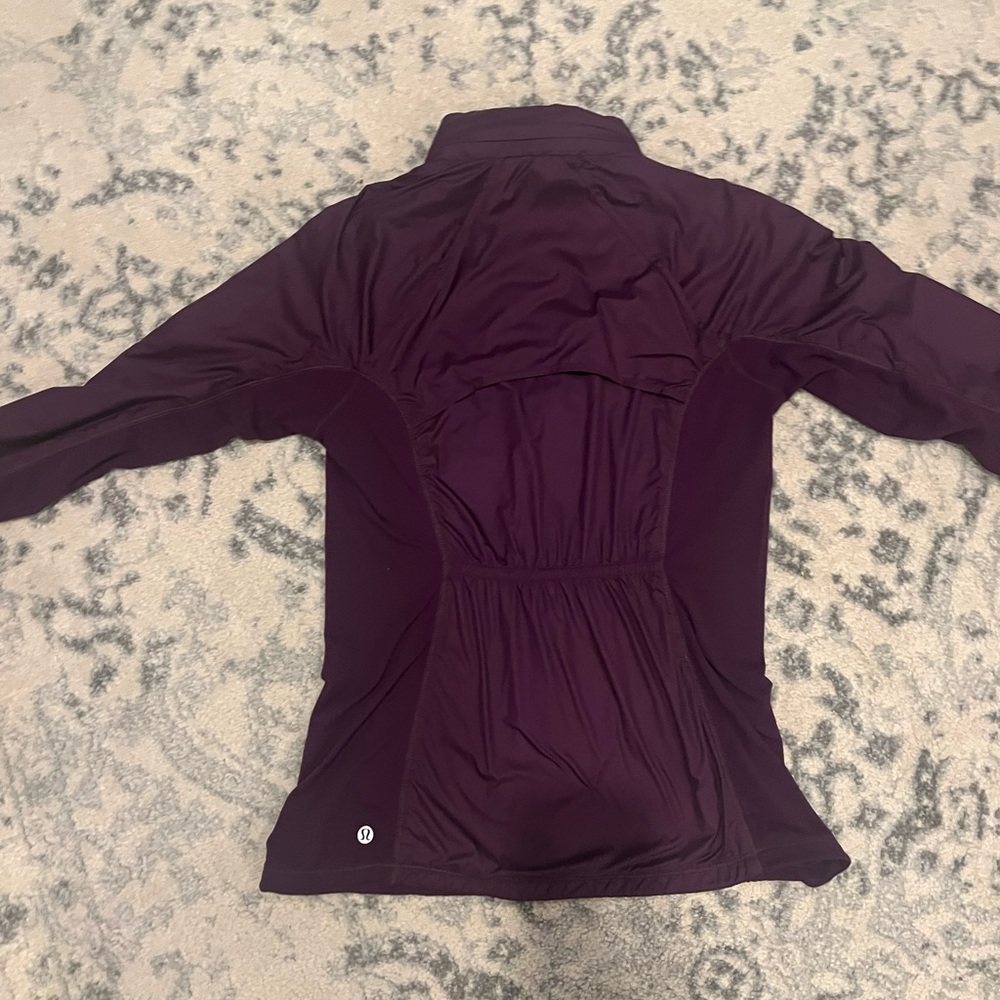 Lululemon jacket - Picture 2 of 6